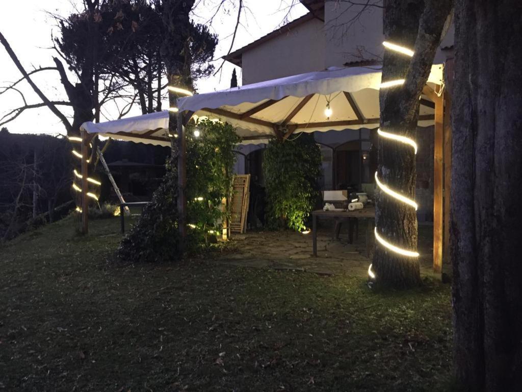 Da Ronald ... A Pian Del Papa Guest House Пратовекио Екстериор снимка