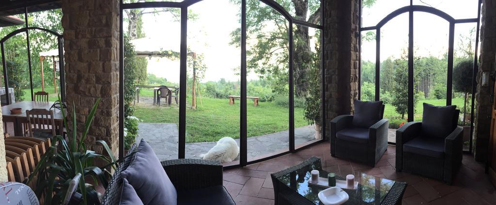 Da Ronald ... A Pian Del Papa Guest House Пратовекио Екстериор снимка